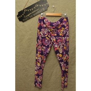 BNWOT TC LLR Beauty & The Beast Watercolor Roses